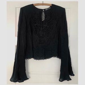 Kendall & Kylie // NWOT Cropped Bell Sleeve Tunic